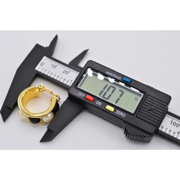 Givenchy Vintage Cabochon Clip Earrings Gold Black White Pearl Signed 1980s BinZ - Picture 11 of 12